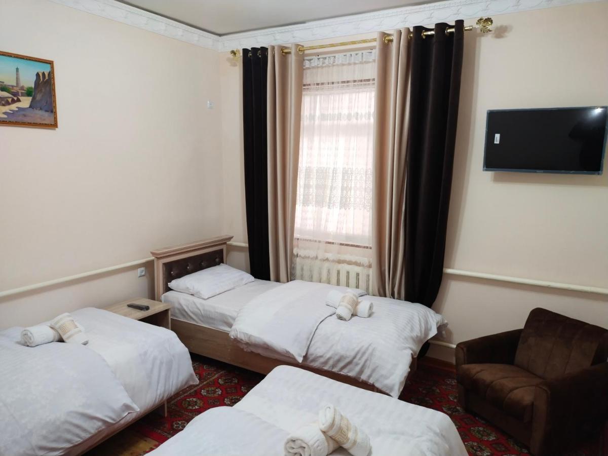 SULTON SAYYOR Guest House Khiva Extérieur photo