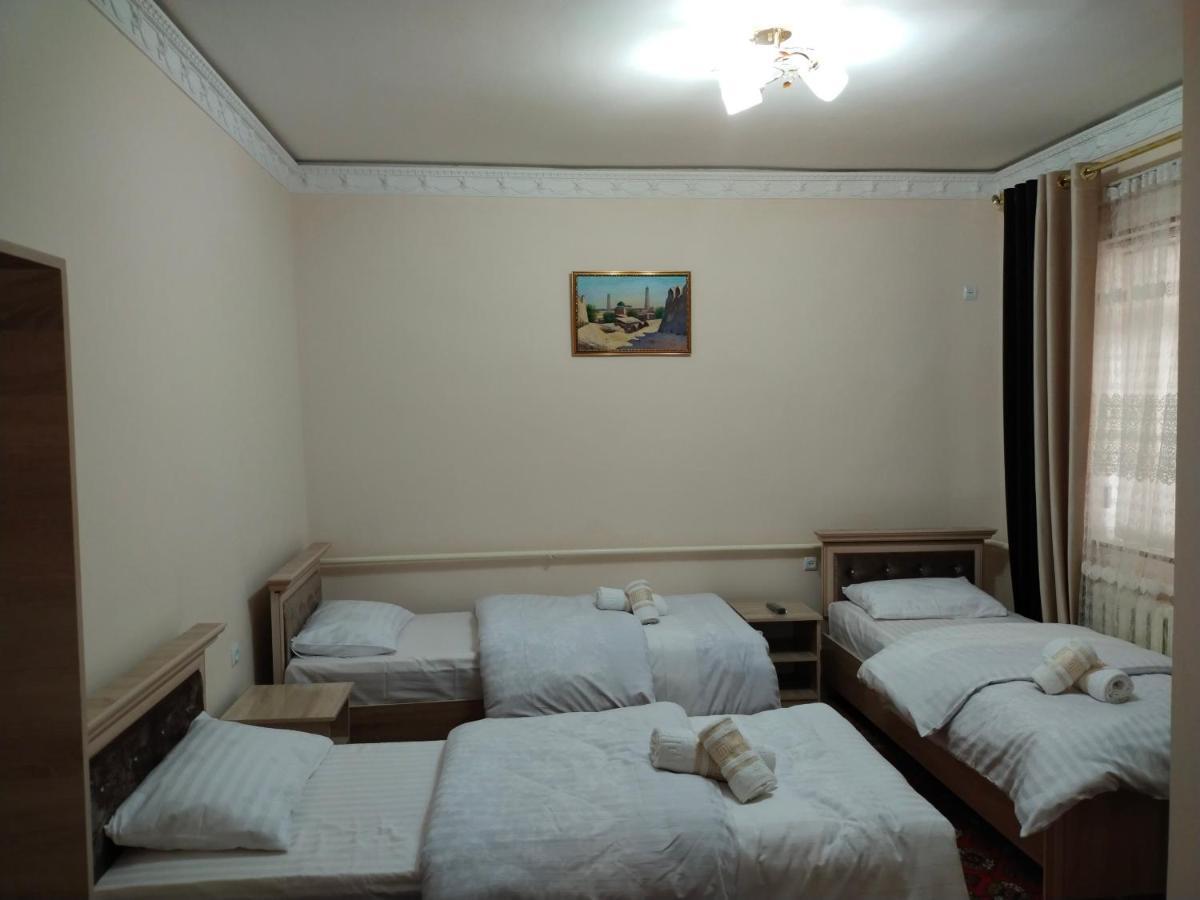 SULTON SAYYOR Guest House Khiva Extérieur photo