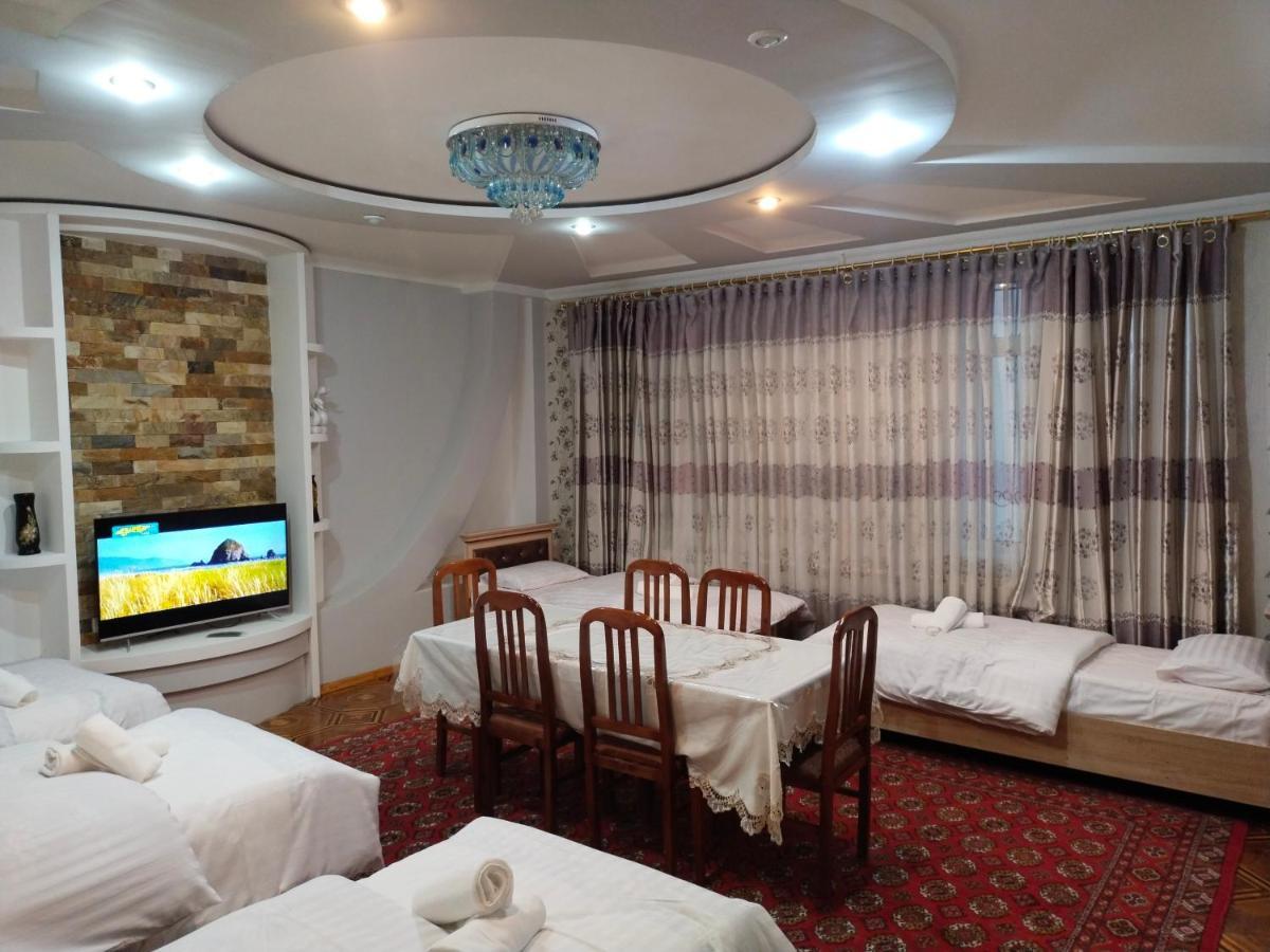 SULTON SAYYOR Guest House Khiva Extérieur photo