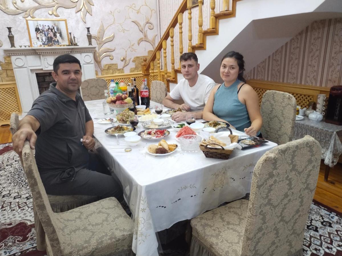 SULTON SAYYOR Guest House Khiva Extérieur photo